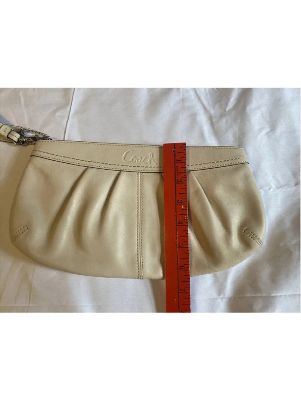 Vintage Coach Legacy Bone Cream Leather Clutch Wristlet